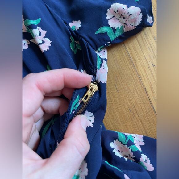 40s Vintage Silk Peplum Dress - Picture 5 of 12